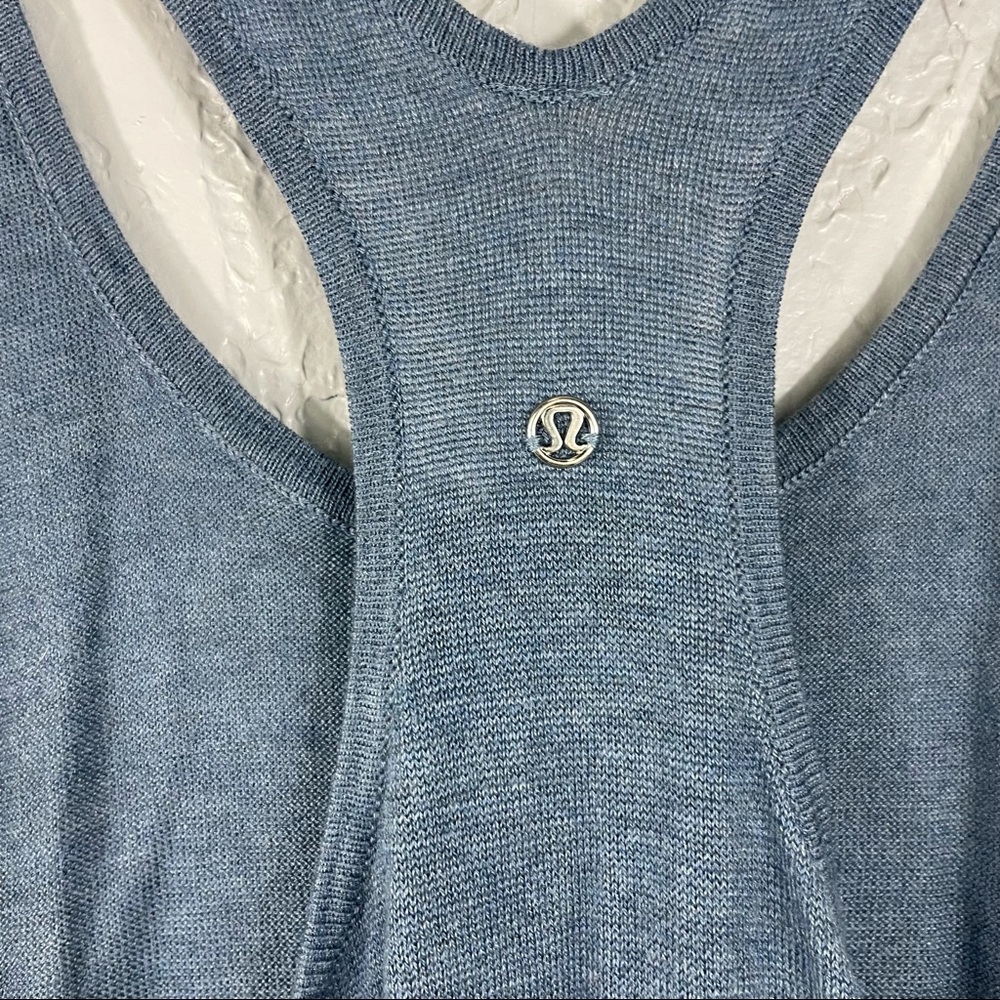 Lululemon blue top thak size S - Picture 6 of 8